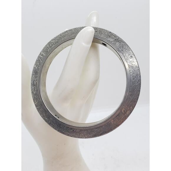 Engraved Etched Floral Silver Plated Bangle Bracelet Wide Domed Fancy Chunky - Picture 4 of 10